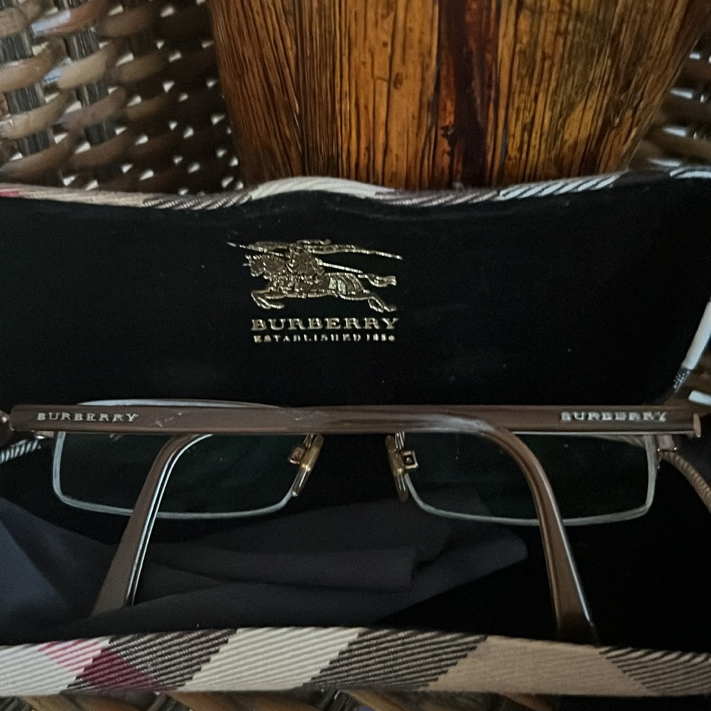 Burberry Authentic Vintage Glasses